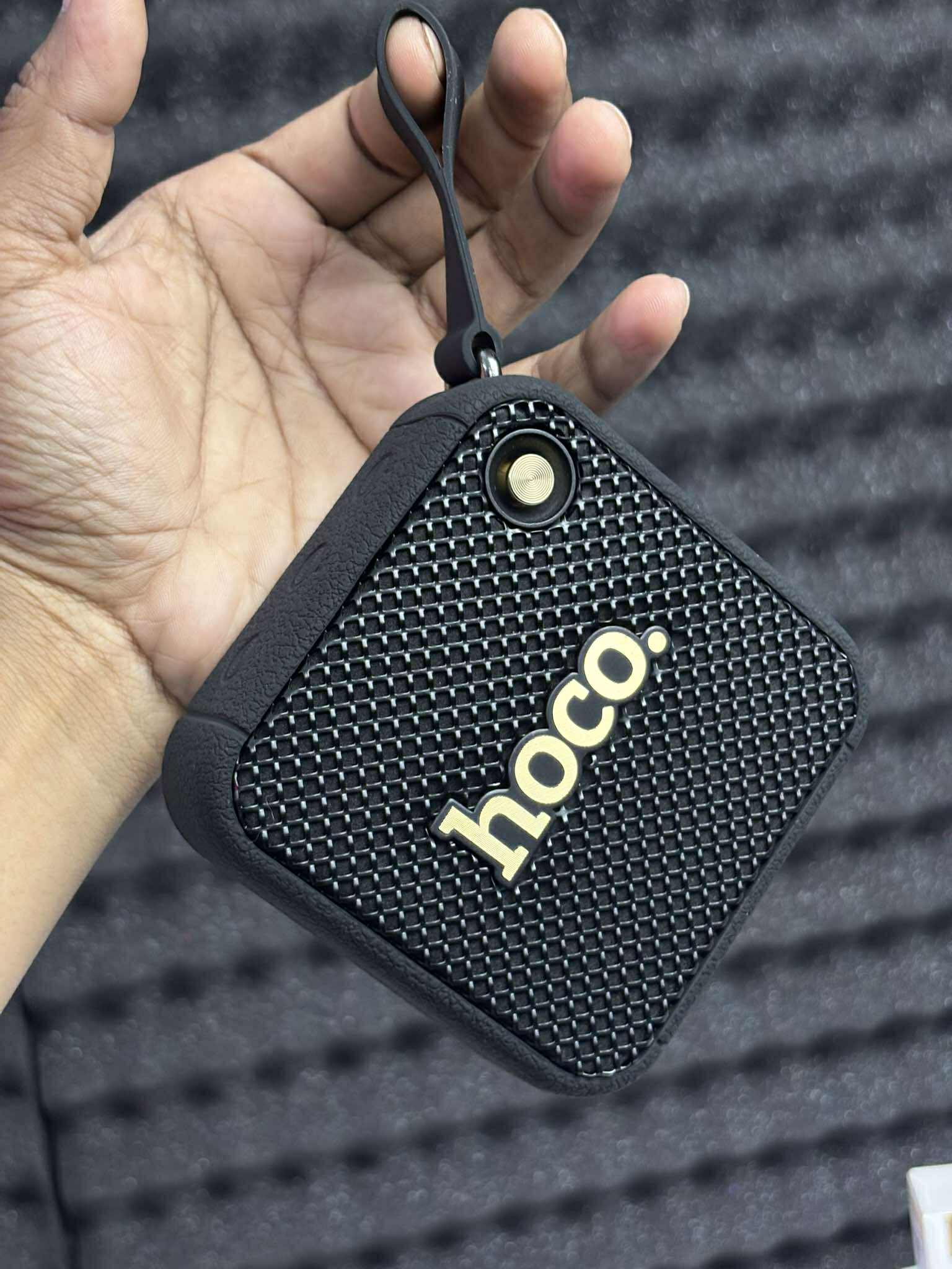 Hoco HT1 Sports 8W Wireless Bluetooth Speaker