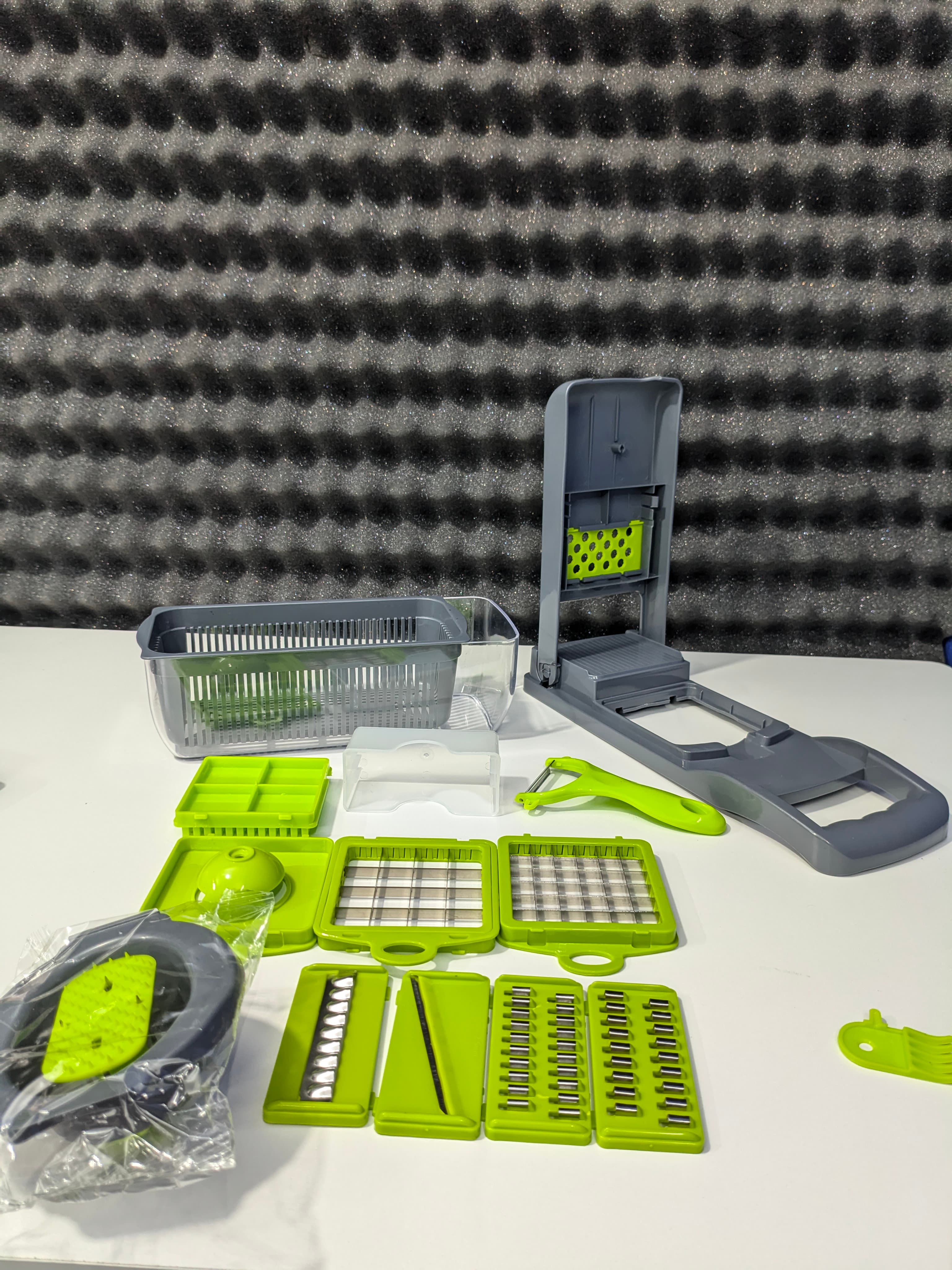 VC14 Premium 14-in-1 Vegetable and Fruits Multifuction Cutting Slicer Kitchen Tools